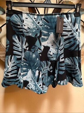 Vanessa Mooney Daisy Shorts